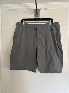 Adidas Sz:38 lightweight Gray Black 3-stripe Logo Chino Golf Flat Front Shorts.